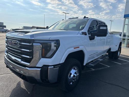 2024 GMC Sierra 3500 SLE