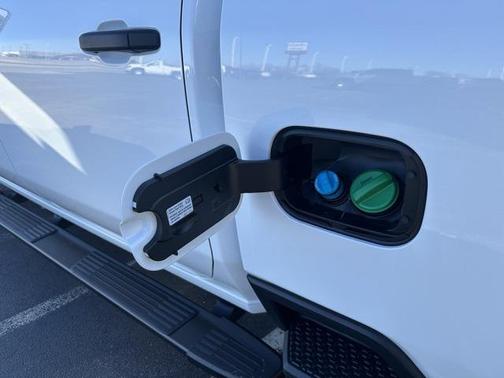 2025 GMC Sierra 2500 Base