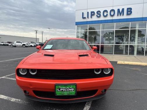 2022 Dodge Challenger SXT