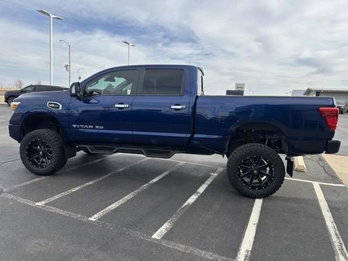 2021 Nissan Titan XD SV