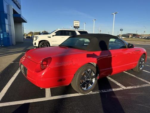 2003 Ford Thunderbird Base