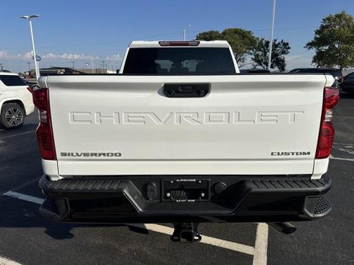 2024 Chevrolet Silverado 2500 Custom