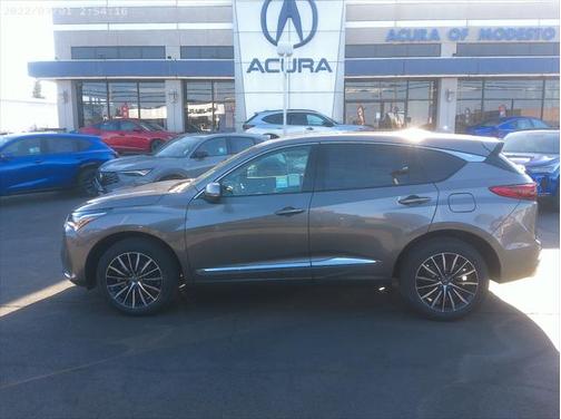 2025 Acura RDX Advance Package