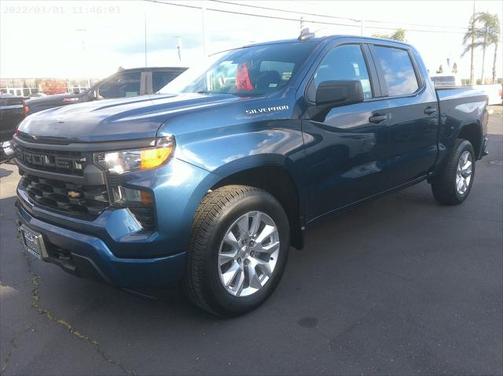 2023 Chevrolet Silverado 1500 Custom