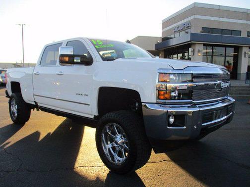 Summit White 2015 Chevrolet Silverado 2500 LTZ
