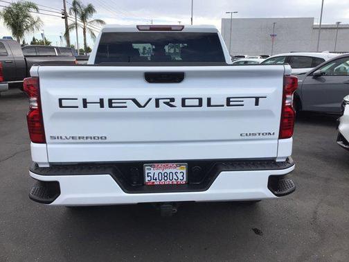 2022 Chevrolet Silverado 1500 Custom