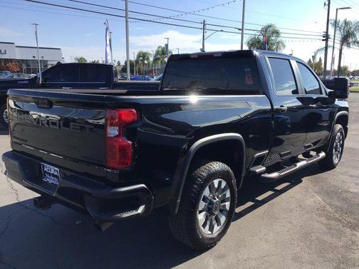 2024 Chevrolet Silverado 2500 Custom