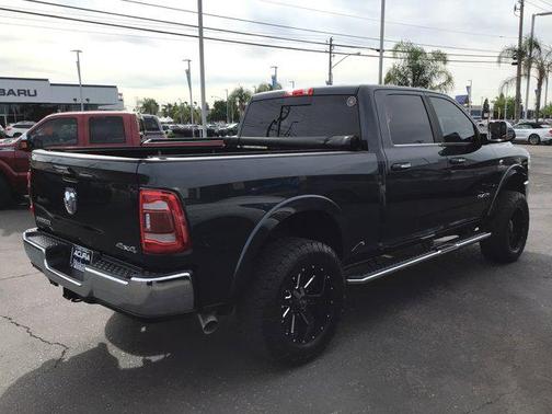 Maximum Steel Metallic Clearcoat 2020 RAM 2500 Laramie Crew Cab 4x4 6'4' Box