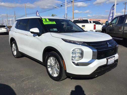 2022 Mitsubishi Outlander ES 2.5 2WD