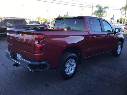 Cajun Red Tintcoat 2019 Chevrolet Silverado 1500 LT