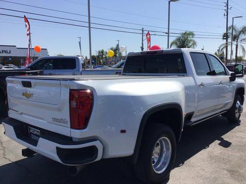 2025 Chevrolet Silverado 3500 High Country