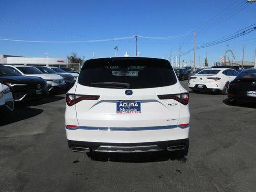 2025 Acura MDX Standard