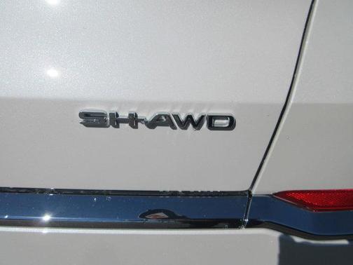 2025 Acura MDX Standard