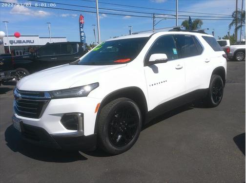 2022 Chevrolet Traverse LT Cloth