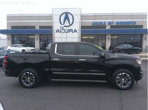 2023 Chevrolet Silverado 1500 High Country