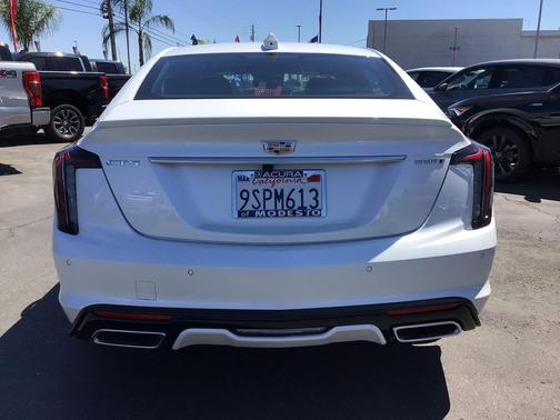 2025 Cadillac CT5 Sport