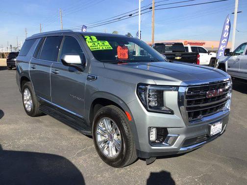 2023 GMC Yukon SLT
