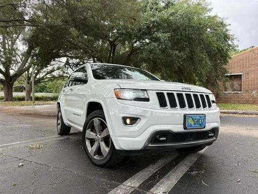 Bright White Clearcoat 2015 Jeep Grand Cherokee Overland
