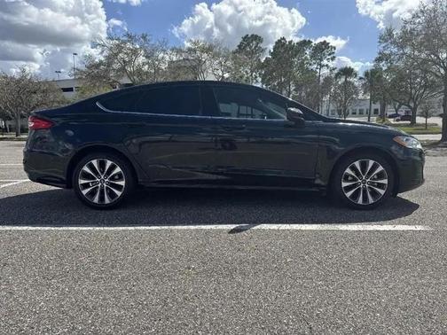 Agate Black 2019 Ford Fusion SE