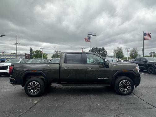 2022 GMC Sierra 2500 AT4