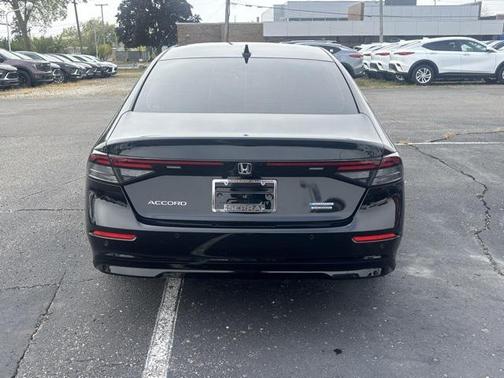 2024 Honda Accord Hybrid Touring