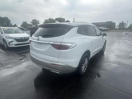 2023 Buick Enclave Essence FWD