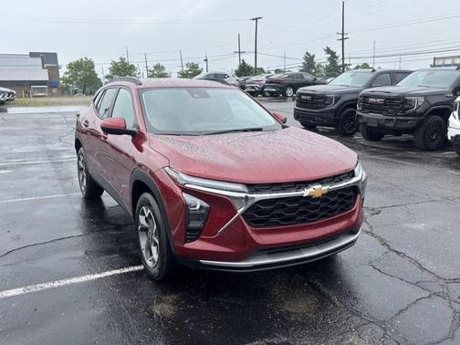 2024 Chevrolet Trax LT