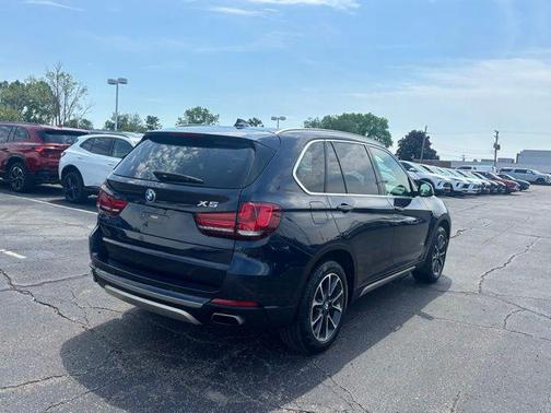 Imperial Blue Metallic 2018 BMW X5 xDrive35i