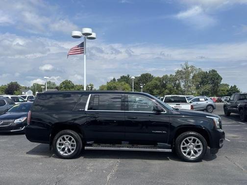 2019 GMC Yukon XL SLE