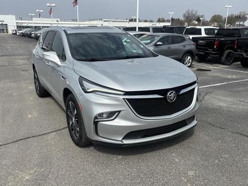 2022 Buick Enclave AWD Essence
