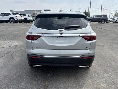 2022 Buick Enclave AWD Essence