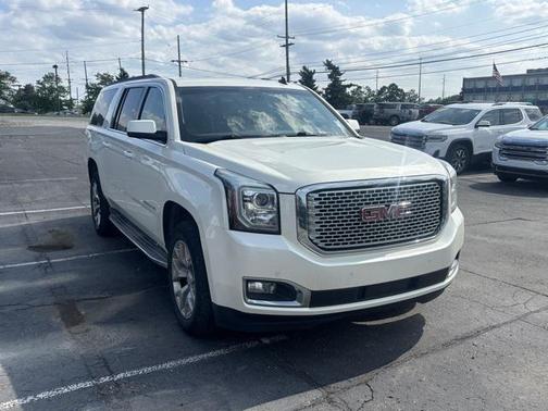 2015 GMC Yukon XL 1500 SLT