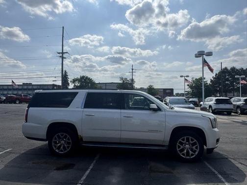 2015 GMC Yukon XL 1500 SLT