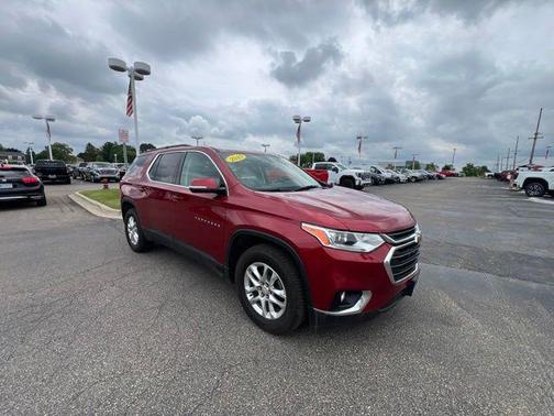 Red Tintcoat 2019 Chevrolet Traverse LT Cloth