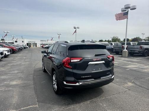 2022 GMC Terrain Denali