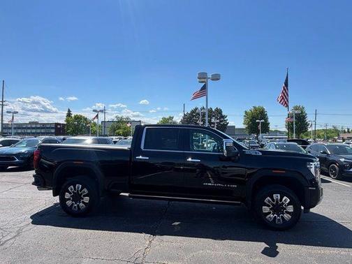 Onyx Black 2024 GMC Sierra 2500 Denali