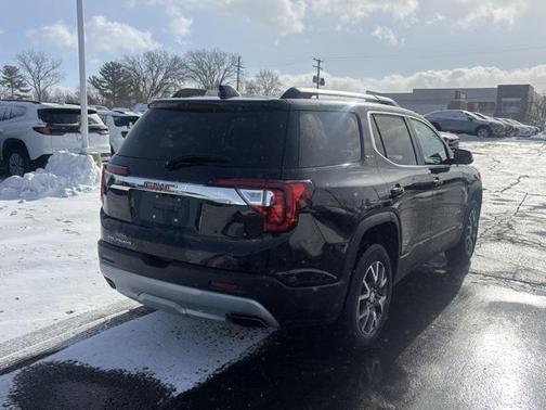 2023 GMC Acadia FWD SLT
