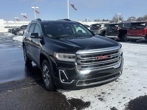 2023 GMC Acadia FWD SLT