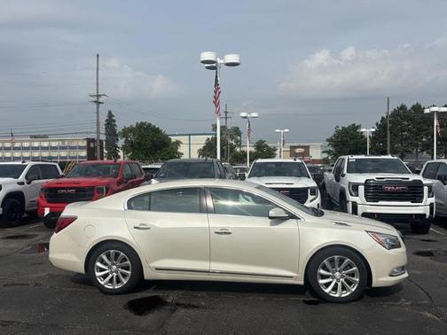 2014 Buick LaCrosse Base