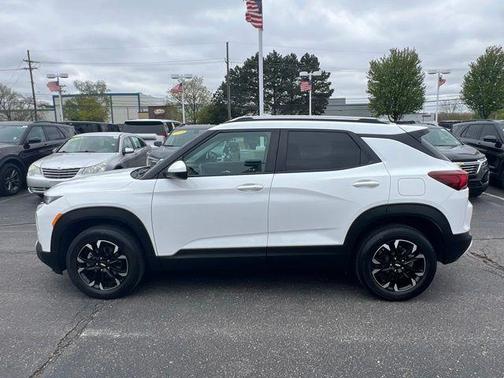 Summit White 2022 Chevrolet Trailblazer LT