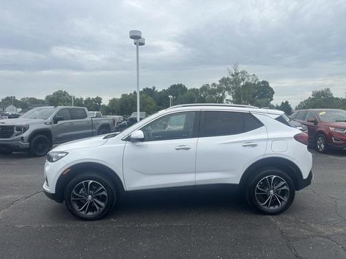 2022 Buick Encore GX Select