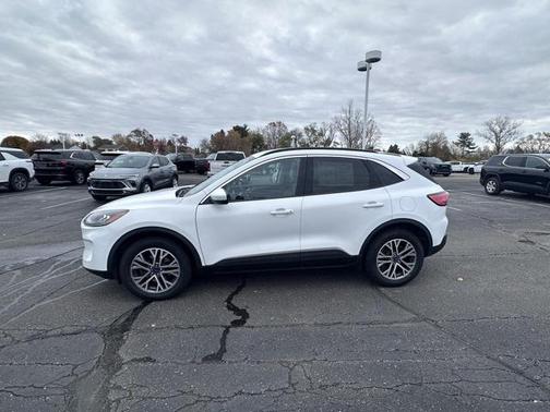 2022 Ford Escape SEL