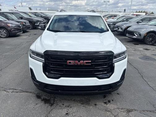 2023 GMC Acadia FWD SLT