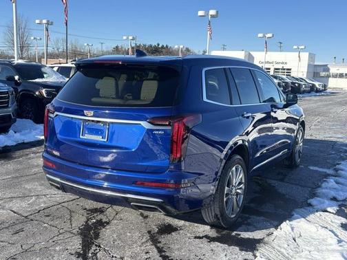 2023 Cadillac XT6 Premium Luxury AWD