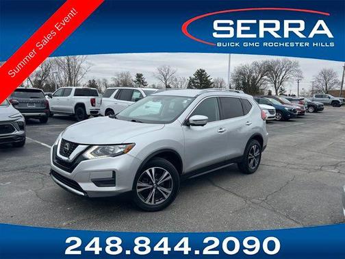 Brilliant Silver Metallic 2019 Nissan Rogue SV