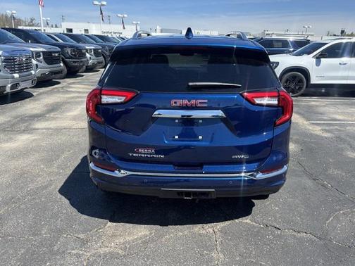 2022 GMC Terrain Denali