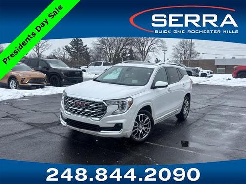 2024 GMC Terrain Denali