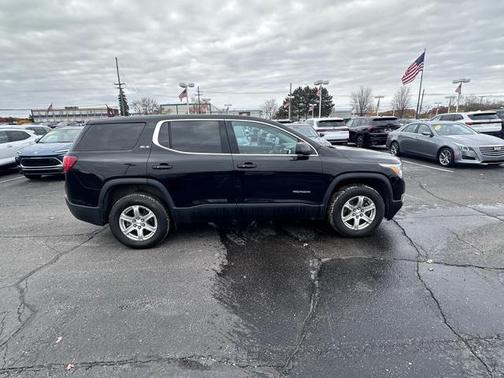 2019 GMC Acadia SLE-1