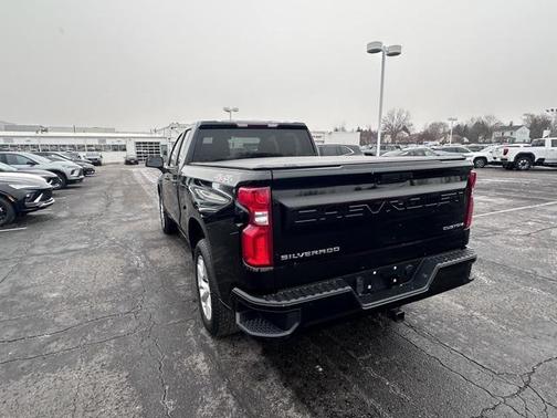 2020 Chevrolet Silverado 1500 Custom