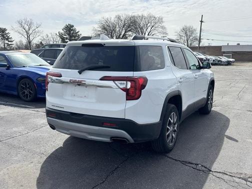 2022 GMC Acadia FWD SLE